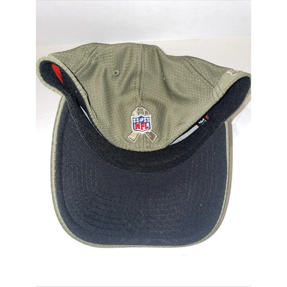 Carolina Panthers 39 Thirty Salute To Service Stretch Band Fitted Ball Cap M/L